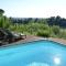 Chalets Chalet, quiet, with view and pool (at summertime) : photos des chambres