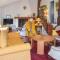 Maisons de vacances Stunning Home In Saint Sernin With Kitchen : photos des chambres