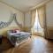 Appartements Une nuit royale / Proche Foret : photos des chambres