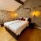 B&B / Chambres d'hotes Pax et Amor Chambres d'hotes de charme - Charming B&B : photos des chambres