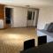 Appartements F2 independant dans maison proche RER C/Tram T9 : photos des chambres