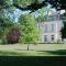 Appartements Big 4 bedroom property in the grounds of a Chateau : photos des chambres