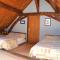 Maisons de vacances Gite Monce-en-Belin, 5 pieces, 11 personnes - FR-1-410-133 : photos des chambres