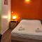 Hotels Hotel Le Saint Quentin : photos des chambres
