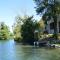 Villas O Pied Dans l-O, villa pieds dans l-eau a proximite du Lac du Bourget / Aix les Bains : photos des chambres