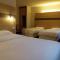 Hotels beaujour & bonsoir Brasserie-Hotel : photos des chambres