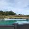 Maisons de vacances Gite avec sa piscine privative : photos des chambres
