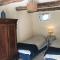 Maisons de vacances Gite avec sa piscine privative : photos des chambres