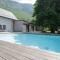 Villas Family villa with swimming pool in Aiguebelette-Le-Lac : photos des chambres