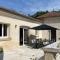 Maisons de vacances Gite Brantome en Perigord-Brantome en Perigord, 6 pieces, 10 personnes - FR-1-616-369 : photos des chambres