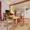 Appartements Lovely Apartment In Les Salles-du-gardon With Kitchen : photos des chambres