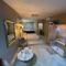 Appart'hotels La nuit de reve Suite privative Jaccuzi Sauna Suite 2 : photos des chambres