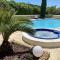 Villas SUPERBE VILLA FAMILIALE jacuzzi sauna petanque babyfoot : photos des chambres