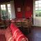 Maisons de vacances Rouge Pivoine, Gite du Manoir de La Porte : photos des chambres