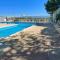 Appartements CAMPING 3* ! PROGHE DES GORGES DU VERDON ET LAC DE STE CROIX 04500 ! TOUT EQUIPE ! CHAMPS DE LAVANDES ! CALME ! NBRES ACTIVITES ! RANDONNEES ! NAUTISME ! : photos des chambres