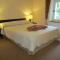 Hotels Le Moulin De La Beune : photos des chambres