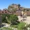 Maisons d'hotes Charme, jardin et vue panoramique en plein coeur de St-Cirq : photos des chambres